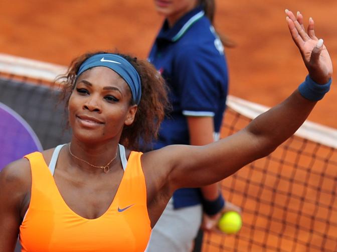 Inaffondabile Serena Williams che travolge la spagnola Carla Suarez Navarro con un netto 6-2 6-0 in meno di un'ora di gioco:  in semifinale dove affronter la vincente tra Halep-Jankovic